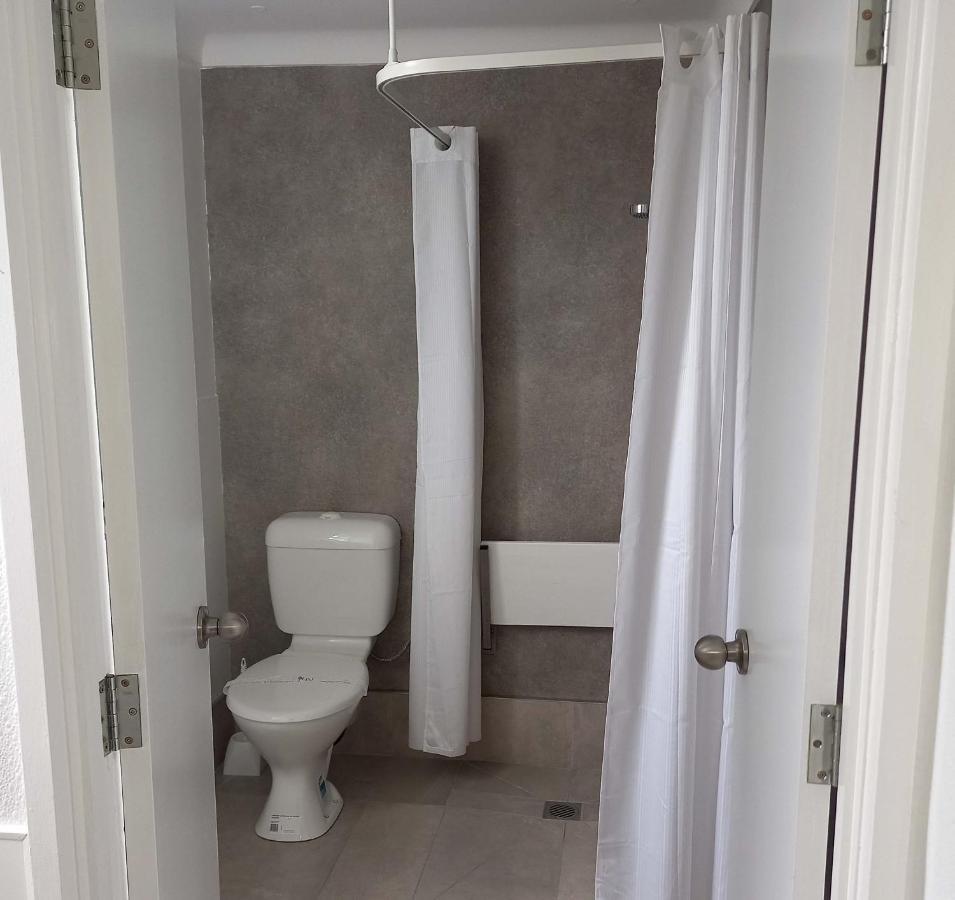 טאומרנוי Alexander Motel מראה חיצוני תמונה